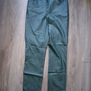 Frank Lyman Design Faux Leather Olive Green Straight-Leg